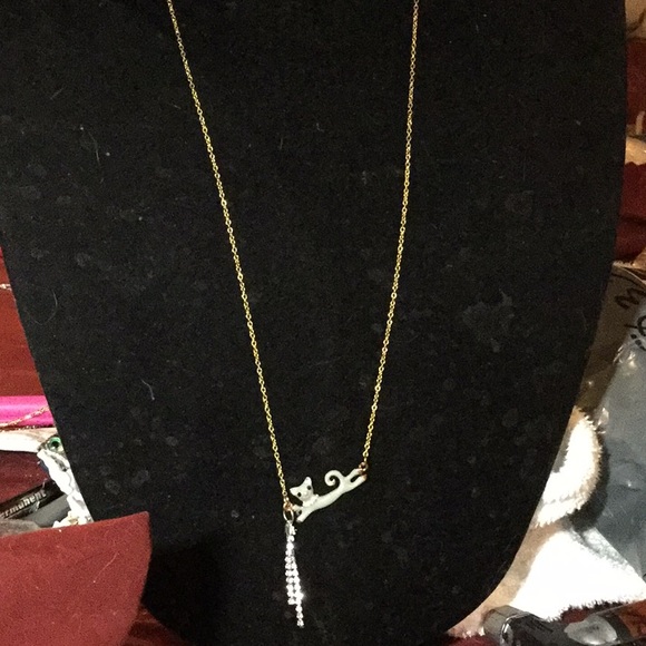 HAND MADE Trapeze Kitty with a touch of sparkles! - Picture 4 of 7